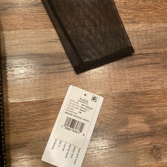 💥AIDAN MATTOX beaded cocktail dress/ size 2 - Picture 3 of 6
